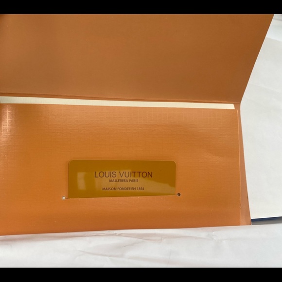 Louis vuitton trainers - Picture 1 of 7